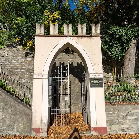 Lakefront With Breathtaking Views Appartement