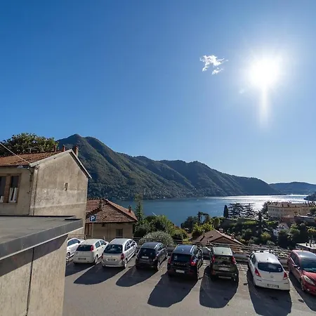 Lakefront With Breathtaking Views