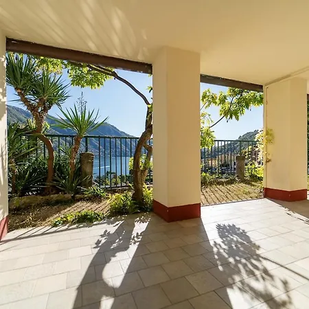 Lakefront With Breathtaking Views 莫尔特拉西奥
