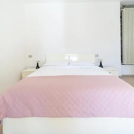 Apartmán Lakefront With Breathtaking Views