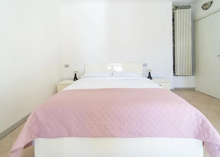 Apartmán Lakefront With Breathtaking Views